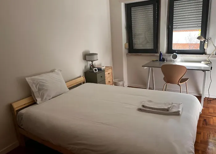 Residência Do Bairro Quarto em Acomodações Particulares